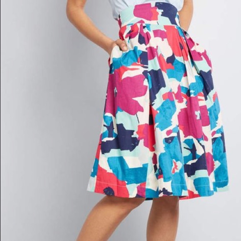 4x Emily & Fin Modcloth exclusive floral print skirt